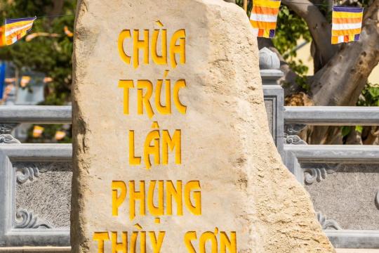 Chùa Trúc Lâm Phụng Thùy Sơn