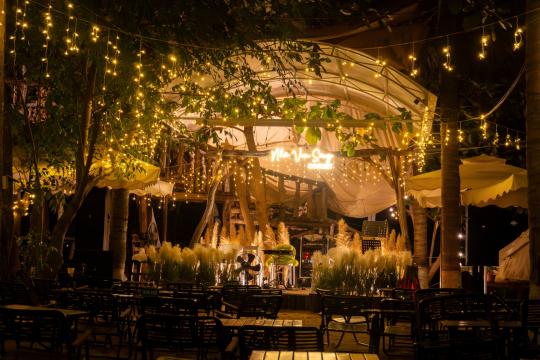 Nhà Ven Sông Concept