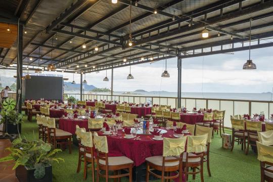 Nha Trang View 378 Restaurant & Coffee