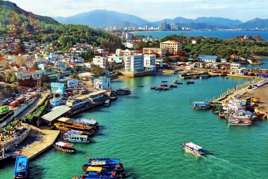 Nha Trang Port (Cau Da Port)