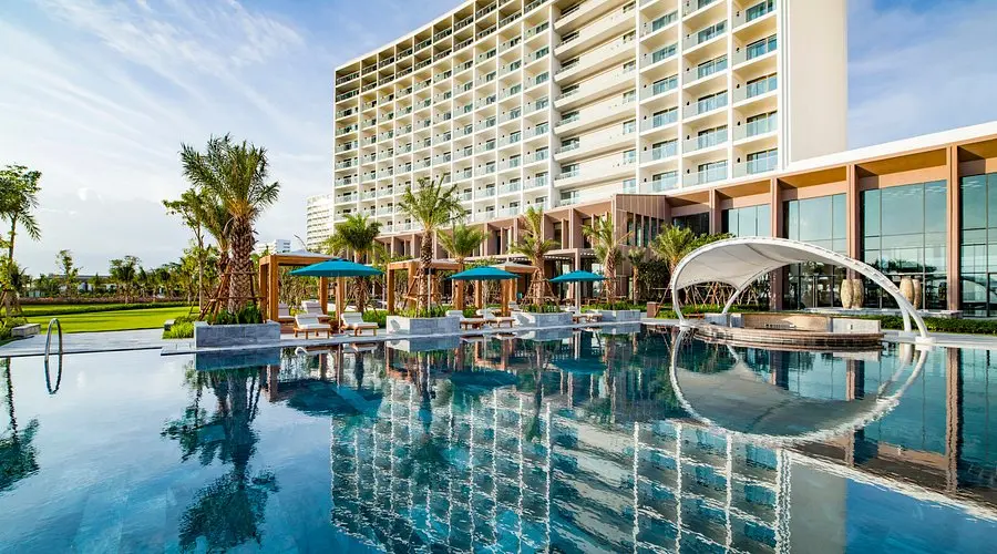 get-wet-pool-bar