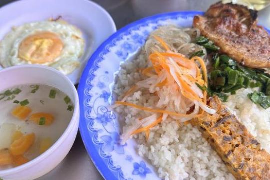 Quán Cơm Thu Vân