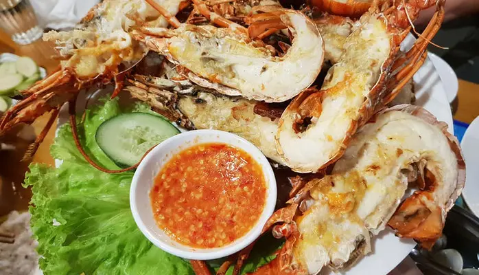 Bí Kíp Mua Hải Sản Khánh Hòa: Ngon – Rẻ – Chuẩn Dân Địa Phương