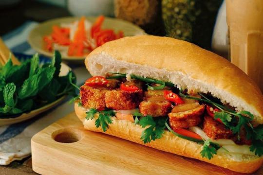 Bánh Mì cô Hiền