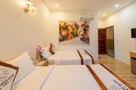 Thời Bình Hotel