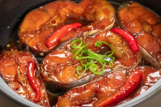 Quán cơm Cô Hương
