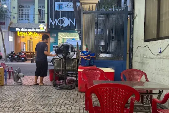 Жареная рыба Tám Yến в Нячанге