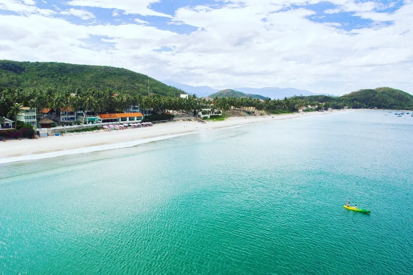 doc-let-nha-trang
