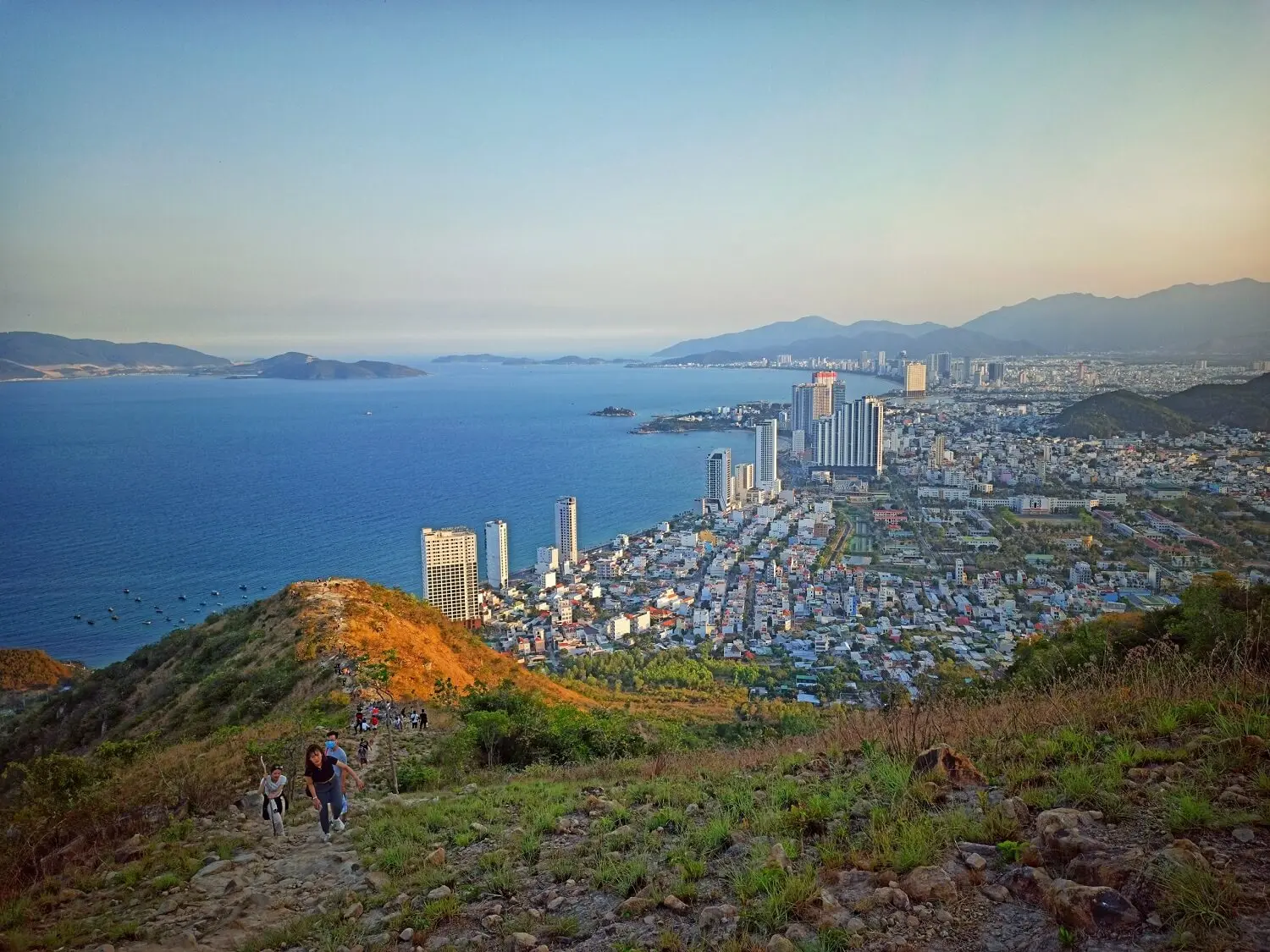 Top 10 địa điểm ngắm bình minh và hoàng hôn đẹp nhất Nha Trang – Cam Ranh