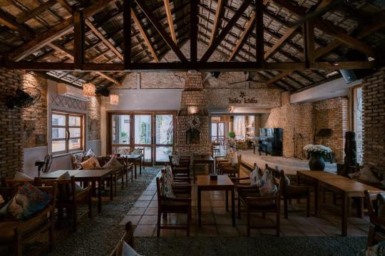 Hòn Kiến Coffee & Acoustic