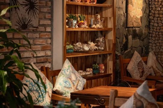 Hòn Kiến Coffee & Acoustic