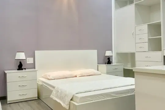 로열 호텔 닌투언