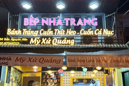 Bếp Nhà Trang