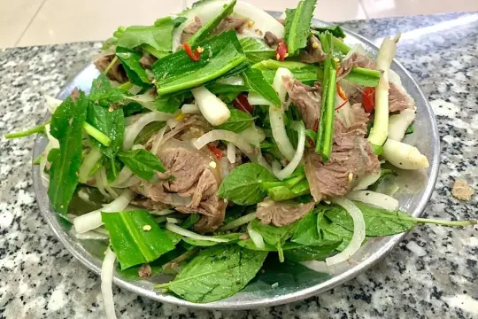 Quán Lẩu Đuôi Bò Hoàng Văn Thụ Nha Trang