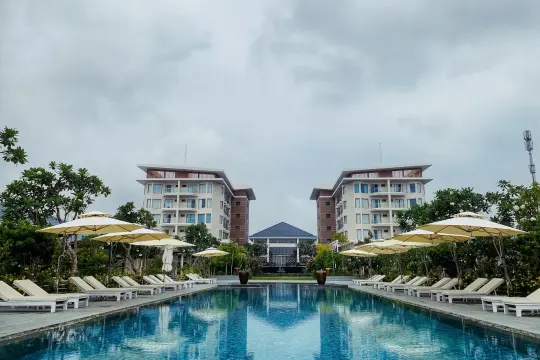 호안미 리조트 닌추