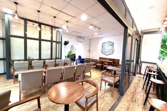 Lê's Path Coffee Nguyễn Trực
