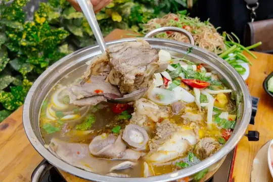 Lẩu Bò Giáo Sĩ Nha Trang