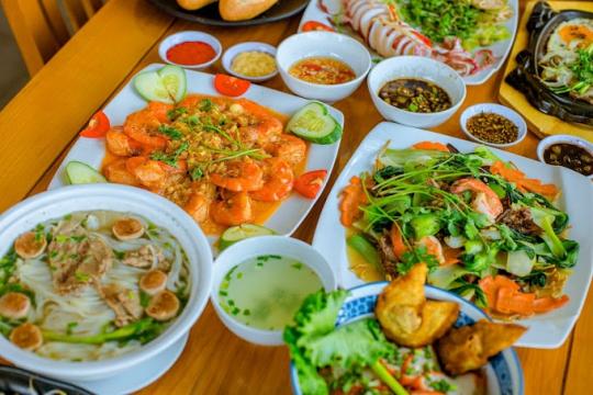 Nhà Hàng Ngộ