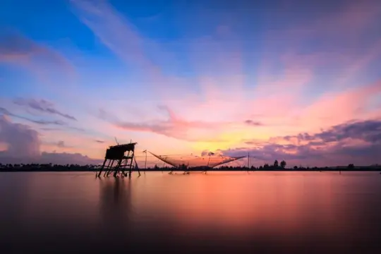 Đầm Thủy Triều Cam Lâm