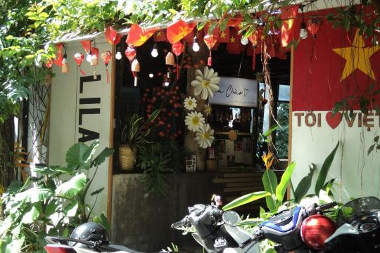Lila Coffee & Lila Show