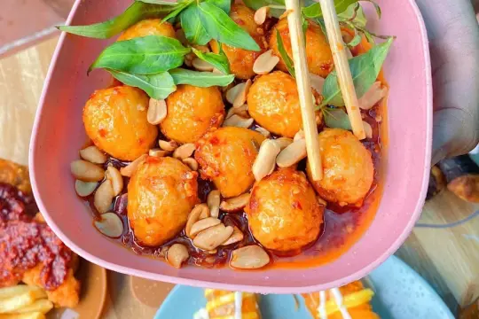 Quán Ăn Vặt LUXUBU