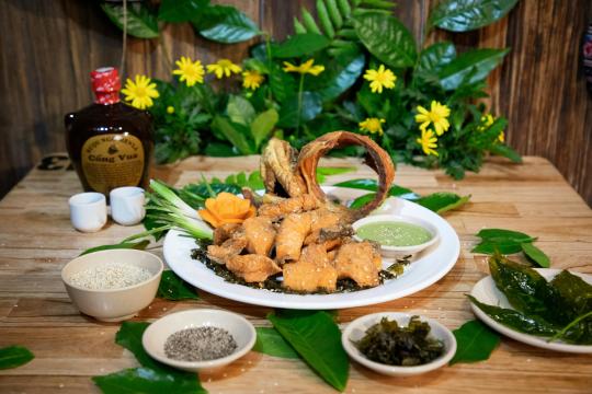 Nhà Hàng Cơm Niêu Vịnh Xanh Cam Ranh