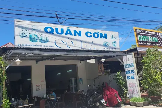 Quán Cơm Cô Ba