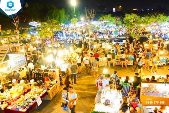 나트랑 야시장 – 밤에 쇼핑과 음식을 즐길 수 있는 천국.