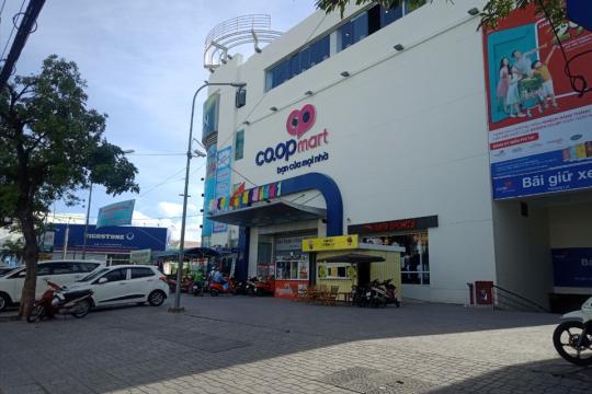 Co.op Mart Nha Trang Supermarket – A convenient shopping destination in the coastal city.