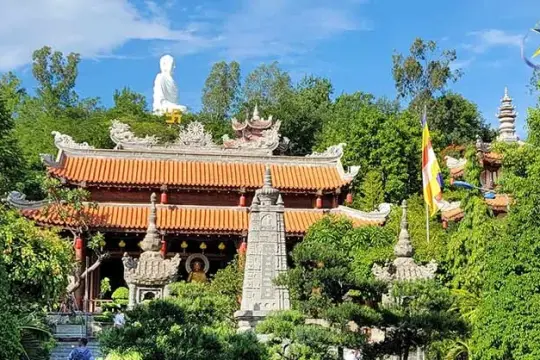 Chùa Long Sơn