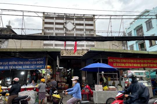 Рынок Хом Мой, Нячанг – традиционное место для шопинга и гастрономических впечатлений.