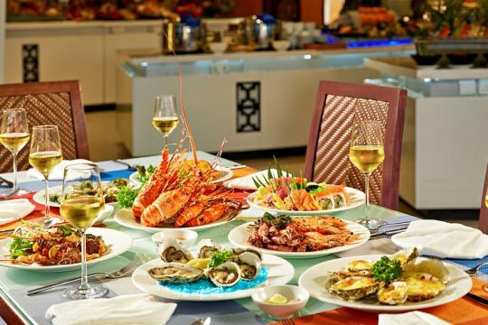 The Square - Novotel Nha Trang