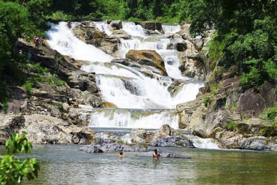 Khu du lịch thác Yang Bay