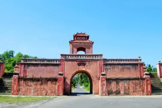 Thành cổ Diên Khánh