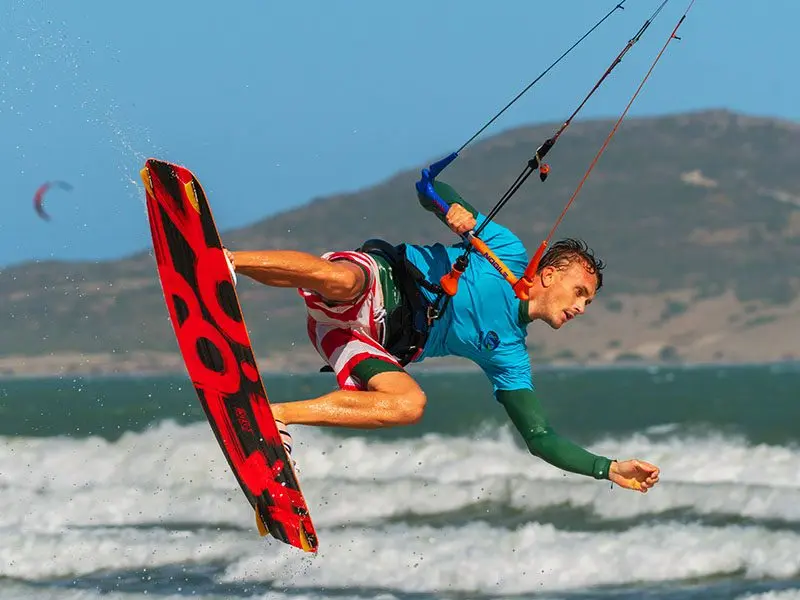 Chơi gì tại Nha Trang hè 2026? 7 môn thể thao biển xứng đáng để bạn thử ít nhất một lần