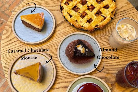 Tiffins Bakery & Café Tháp Bà