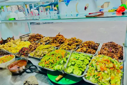 Quán Cơm Vạn Giã Thanh Tâm