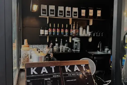 KAT Café Камрань