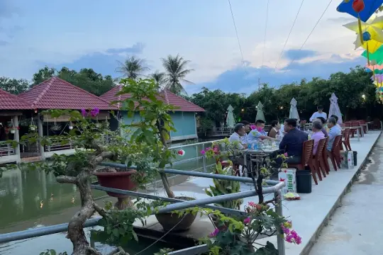 Làng Nướng Đồng Gió