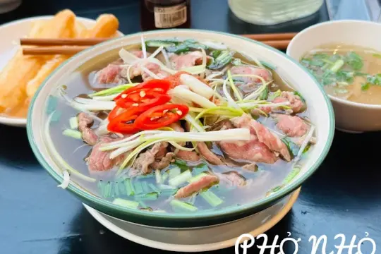 퍼뇨(Phở Nhỏ)