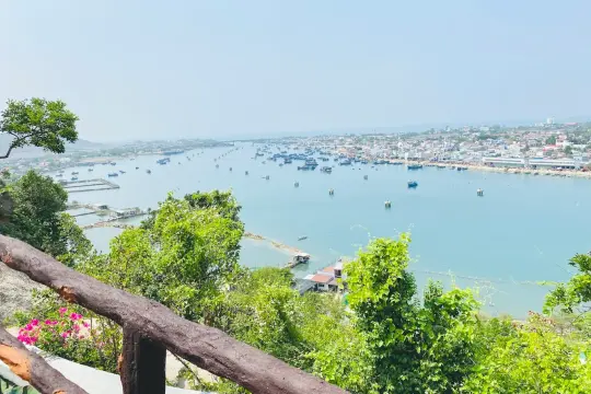 Sắc Tứ Kim Sơn Tự