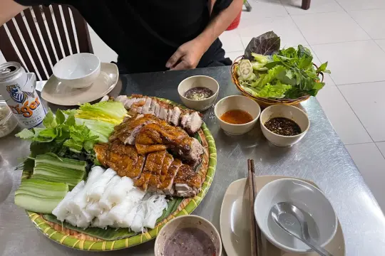 Lạng Sơn Roast Duck in Clay Oven – Tuyen Lang Son Nha Trang