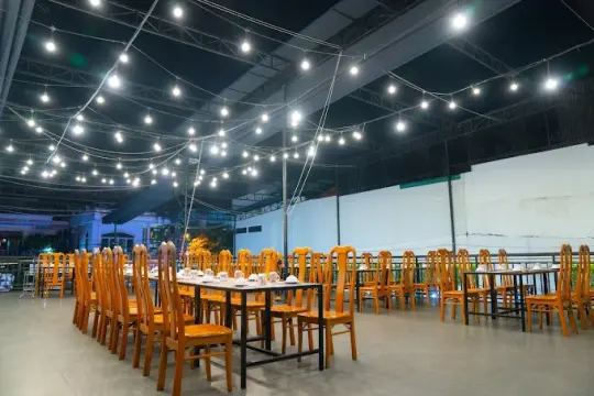 Nhà Hàng Vị Biển Nha Trang