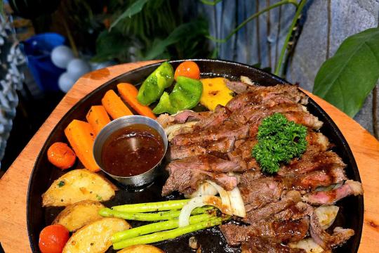 3 Làng Restaurant