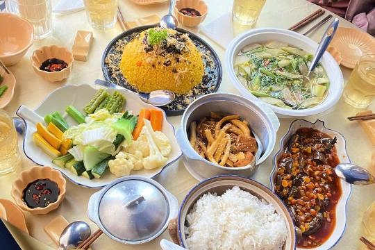 Nhà Hàng Chay Om Vegetarian