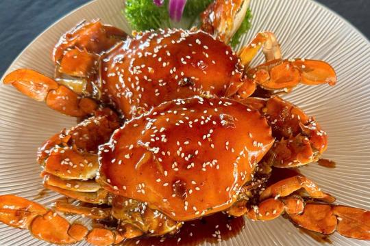Ben Thuyen Cau Moi Cam Lam Seafood Restaurant