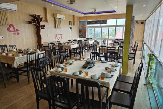 Tiệm Cơm - Cà Phê Gạo