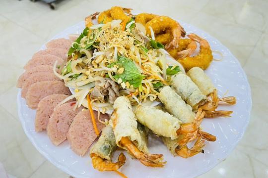Nhà hàng Quỳnh Anh