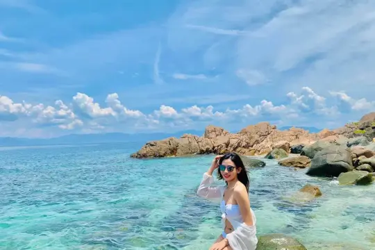 Bãi Biển Bà Bóng
