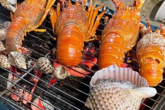 Grilled & Steamed Seafood Phan Rang